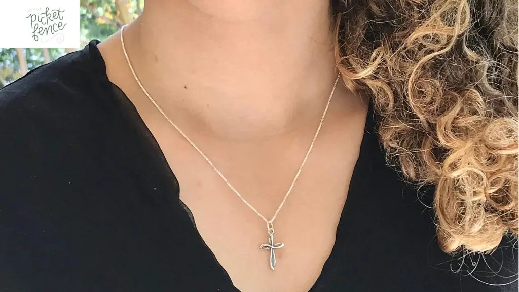 Cross necklace