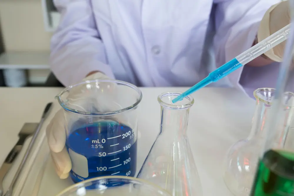 researching laboratory (1)